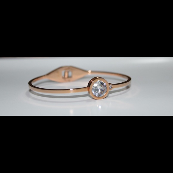 Bracelet - Picture 8 of 9